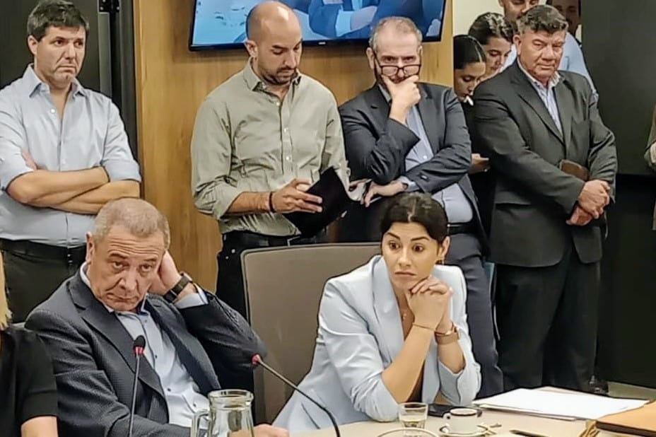 La diputada Marcela Pagano y el extitular del bloque, Oscar Zago, en la reunión de la semana pasada.