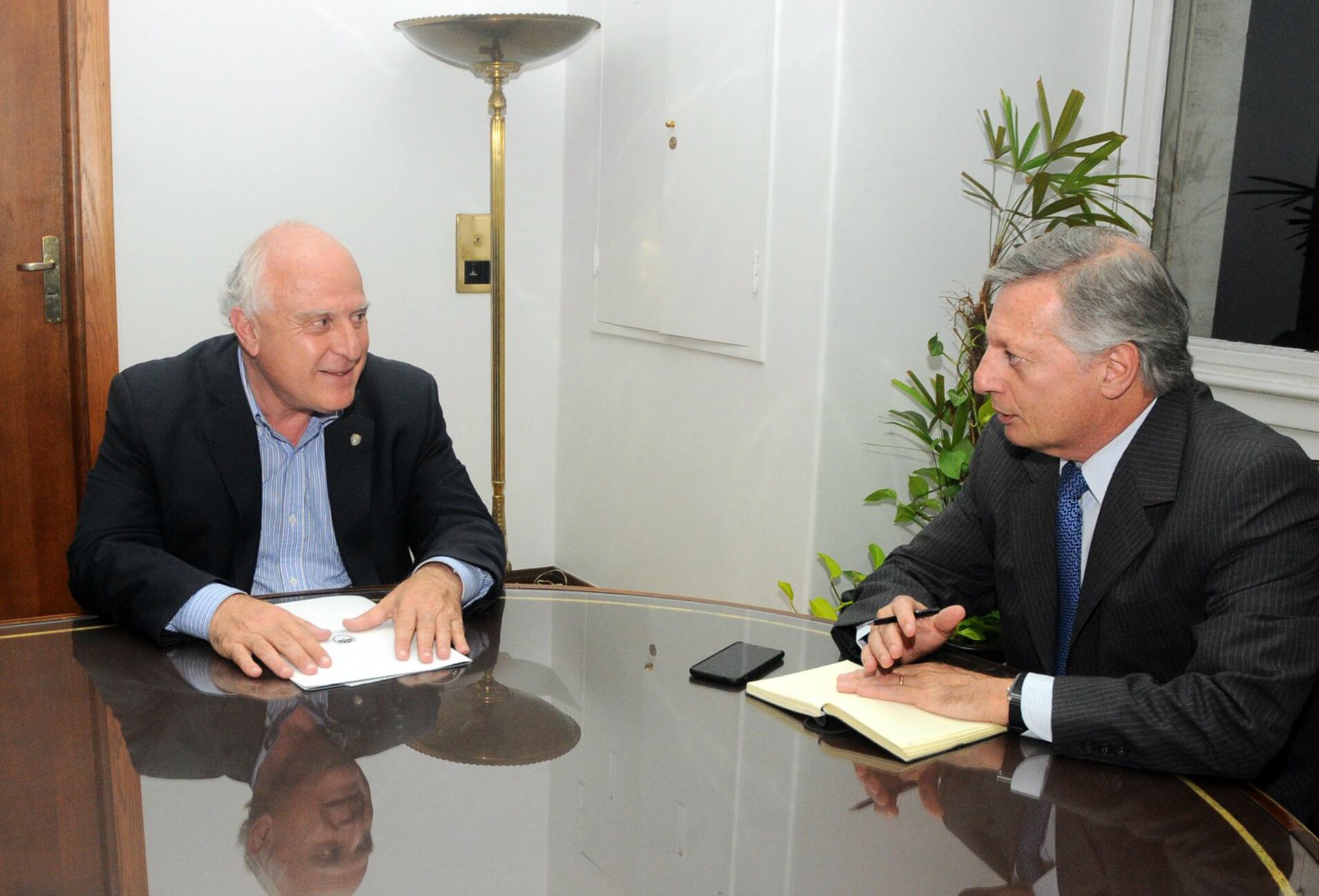 Lifschitz criticó al ministro de Energía de la Nación, Juan José Aranguren.