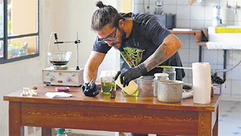 Malajovich, de 33 años, es el rostro conocido de la APAC.