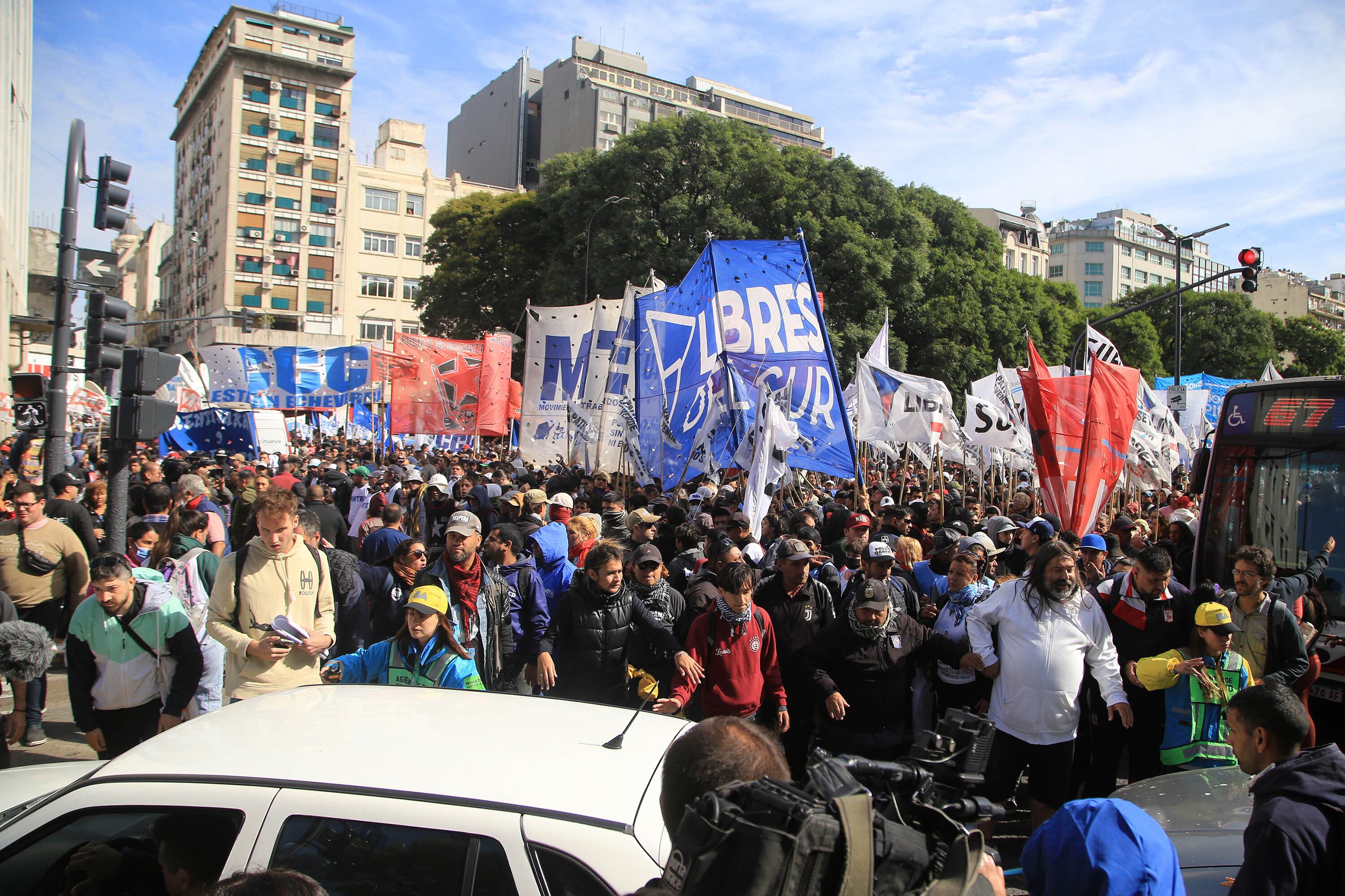 La calle volverá a calentarse en la previa a la huelga general del 9 de mayo.