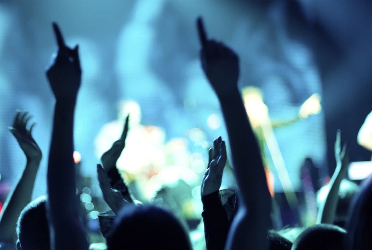 Los bares y boliches bonaerenses podrán funcionar hasta las 3 AM con protocolo.