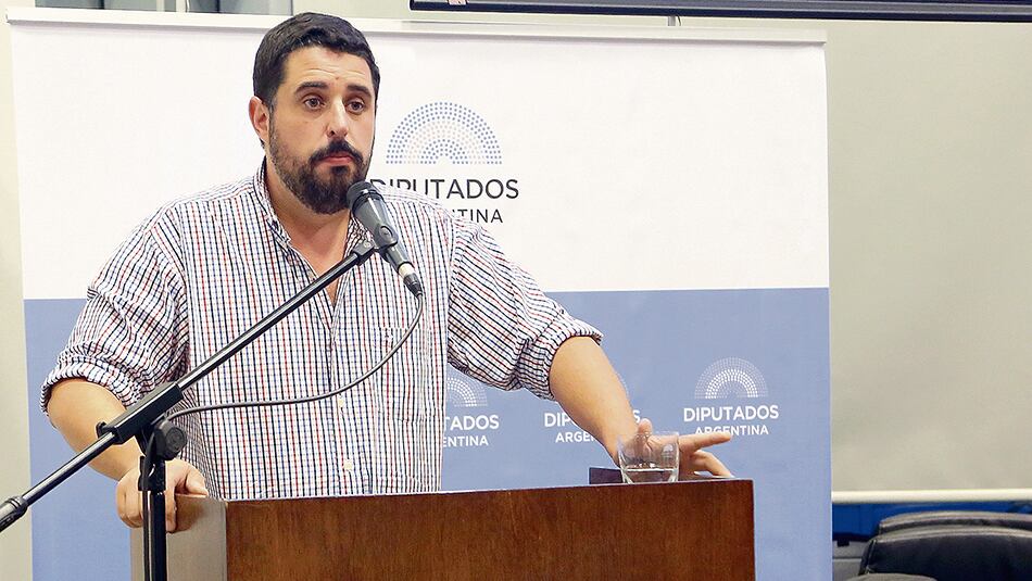 Federico Mutti, vicedirector de Grávida, expuso en Diputados contra el aborto.