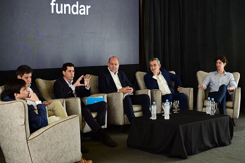 Manes, De Pedro, Perotti, Javkin y Lousteau.