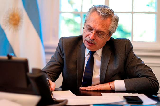 "Le escribo estas líneas para augurarle el mejor de los éxitos en su nueva administración. Su asunción plantea un horizonte de esperanza en un mundo que que nos interperla con desafíos humanitarios inéditos" comienza la carta.