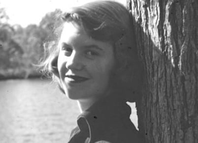 Sylvia Plath nació el 27 de octubre de 1932.