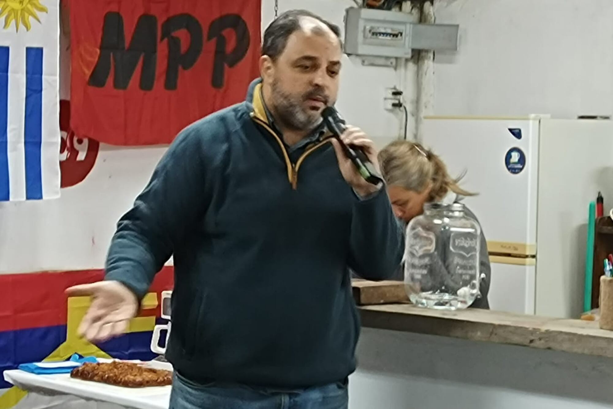 Senador Charles Carrera / Espacio 609