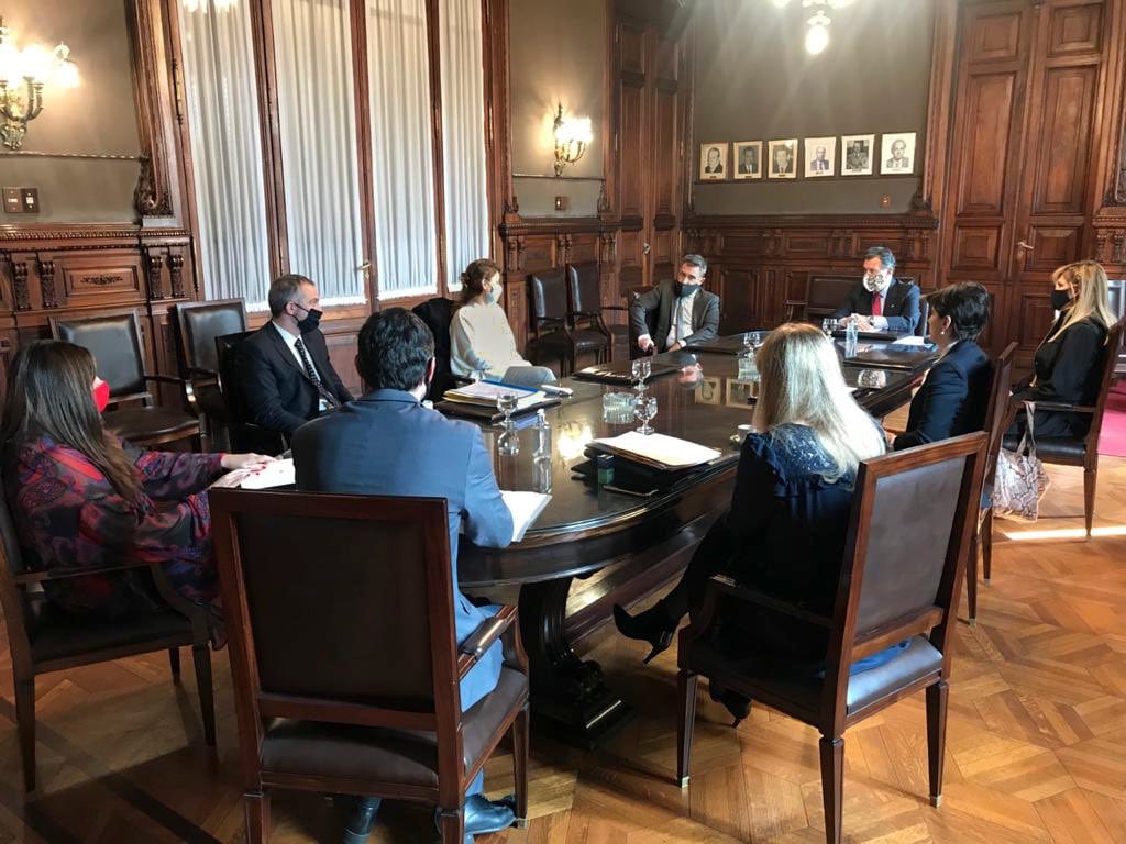 Funcionarios de la Cámara Electoral y de la cartera del Interior se reunieron este martes.