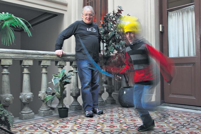 “El humor es una manera muy inteligente, directa, de contagiar vitalidad”, dice Pescetti.