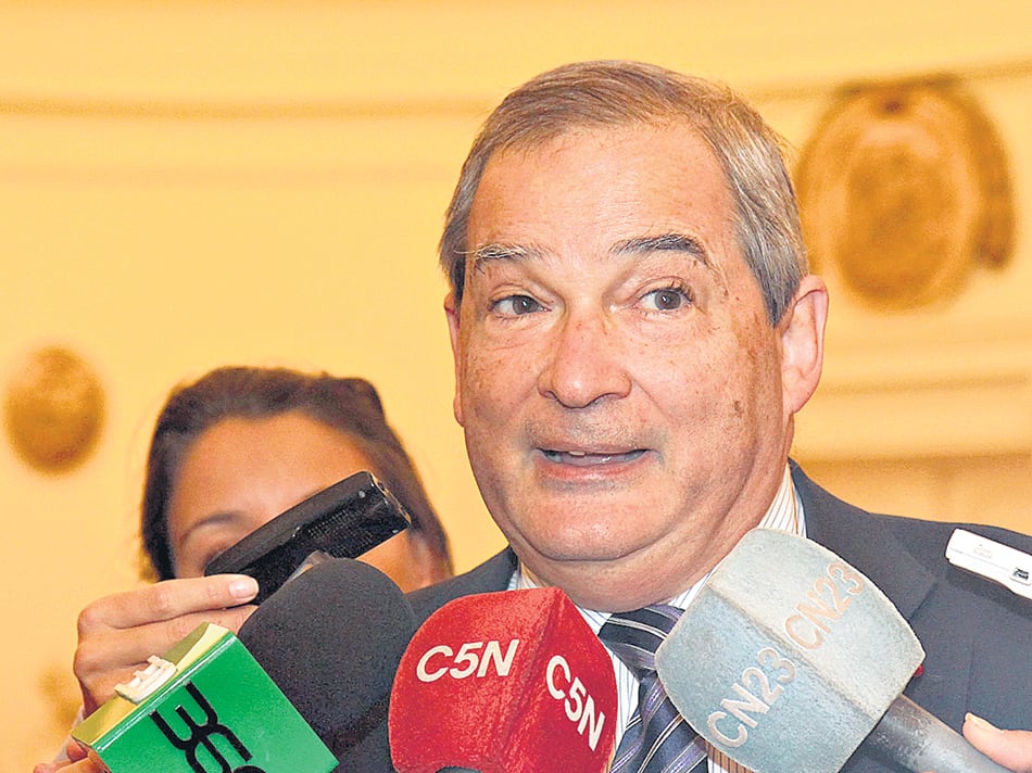 El ministro de Salud, Jorge Lemus, lleva adelante una gestión muy criticada.