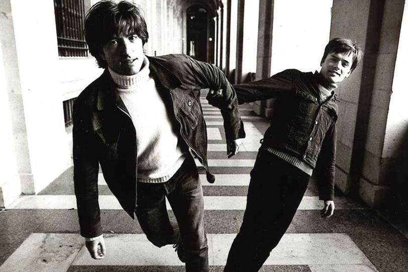 Air en 1998, posando para las fotos promocionales de Moon Safari.