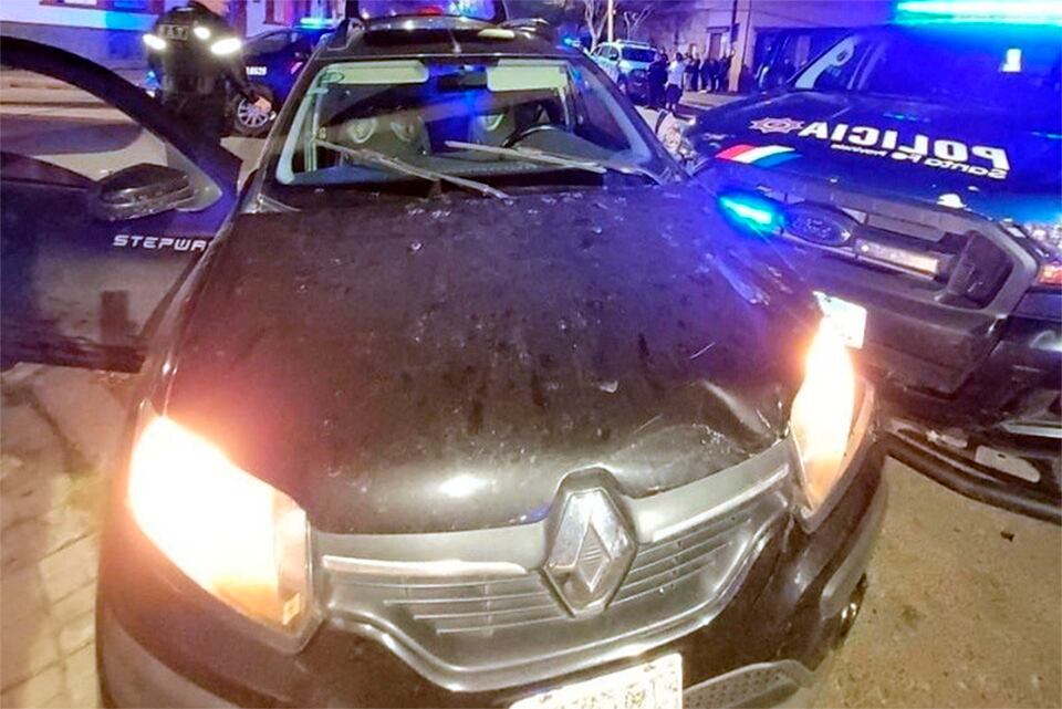 El auto donde iban los tiratiros fue chocado.
