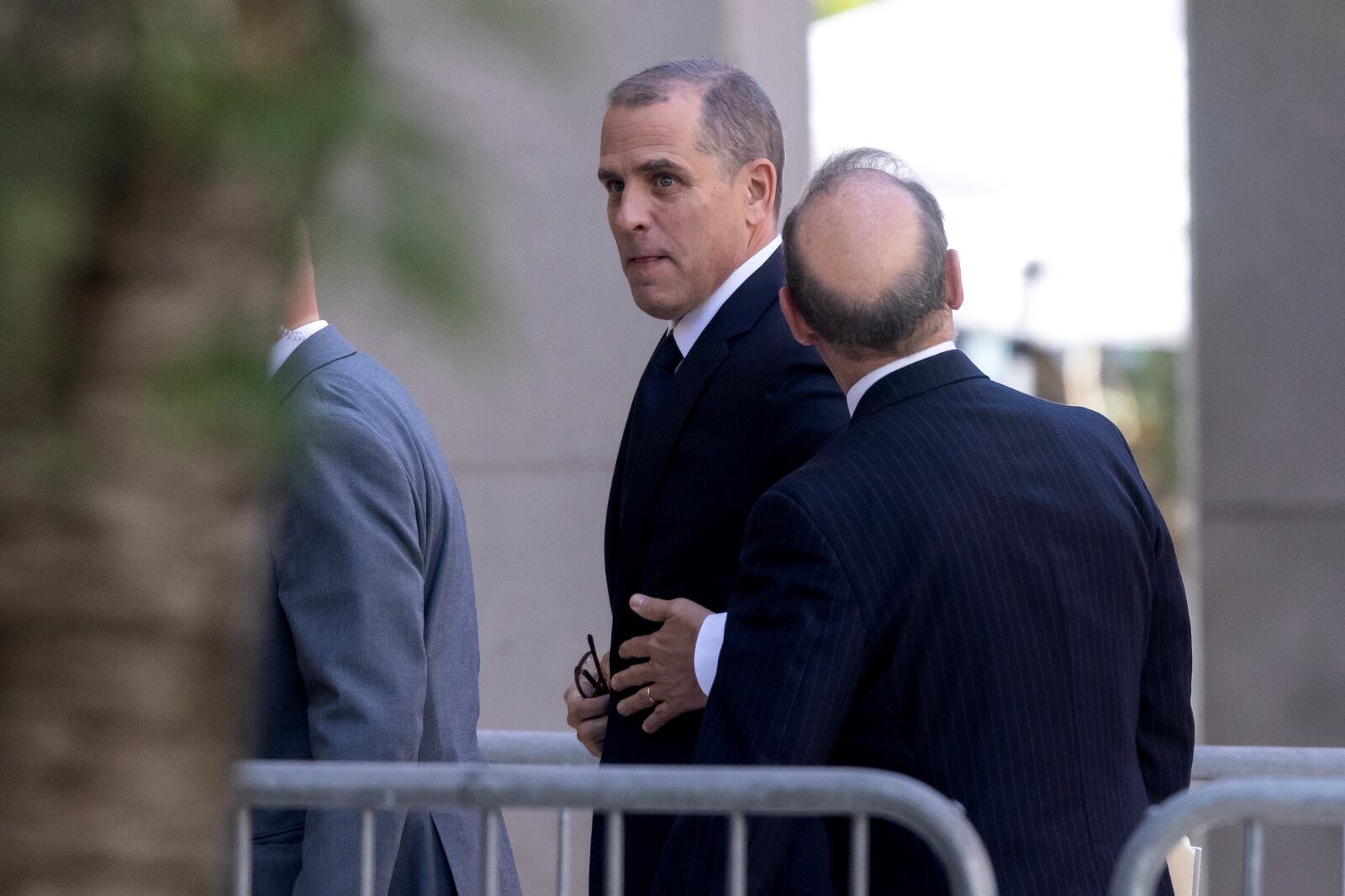 Hunte Biden llega aljuzgado de Delaware.