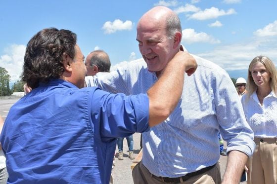 El gobernador Sáenz con el representante del BID en Argentina.