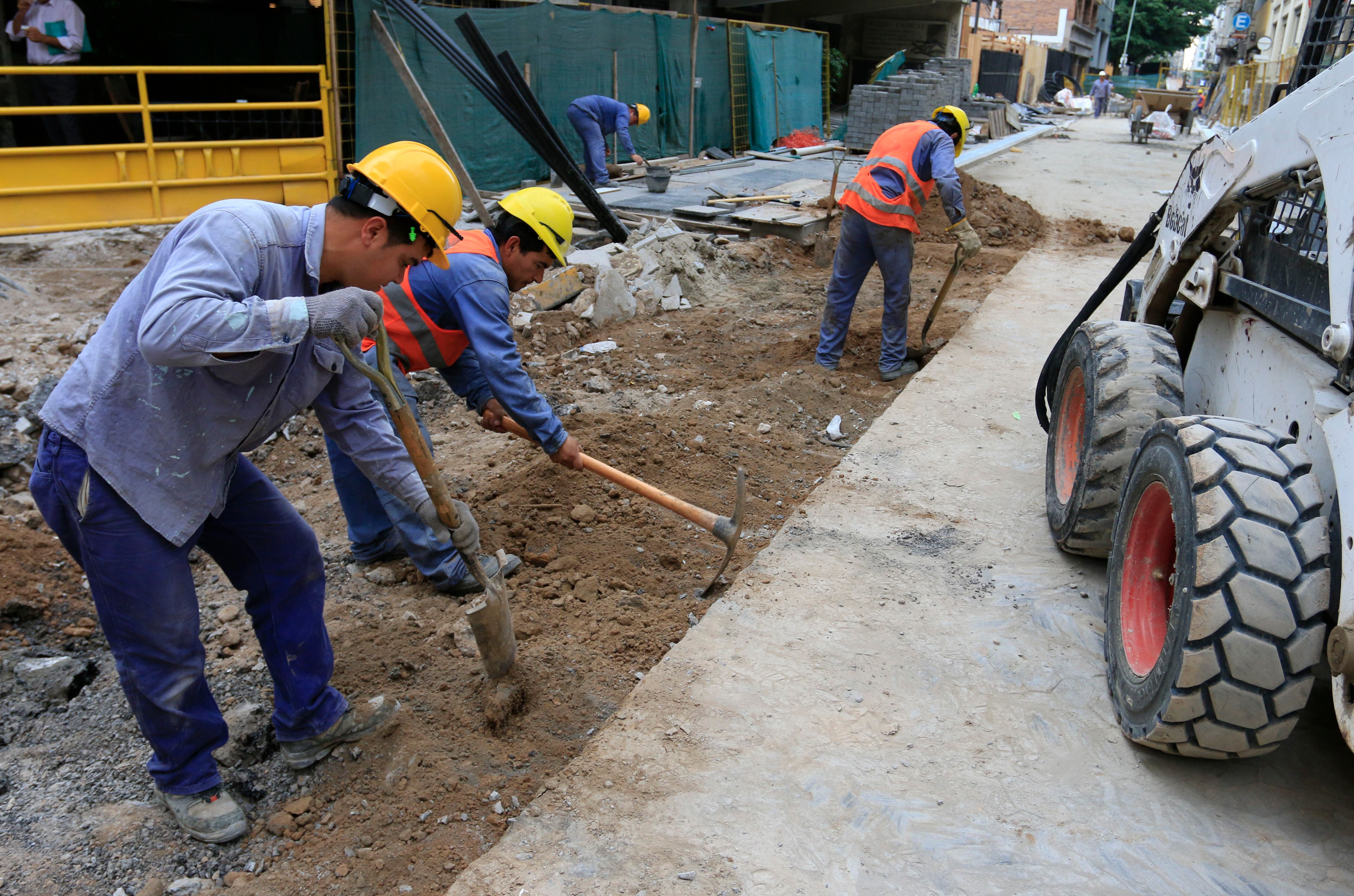 El el sector de la construcción la caída del empleo fue de 16,2 por ciento.