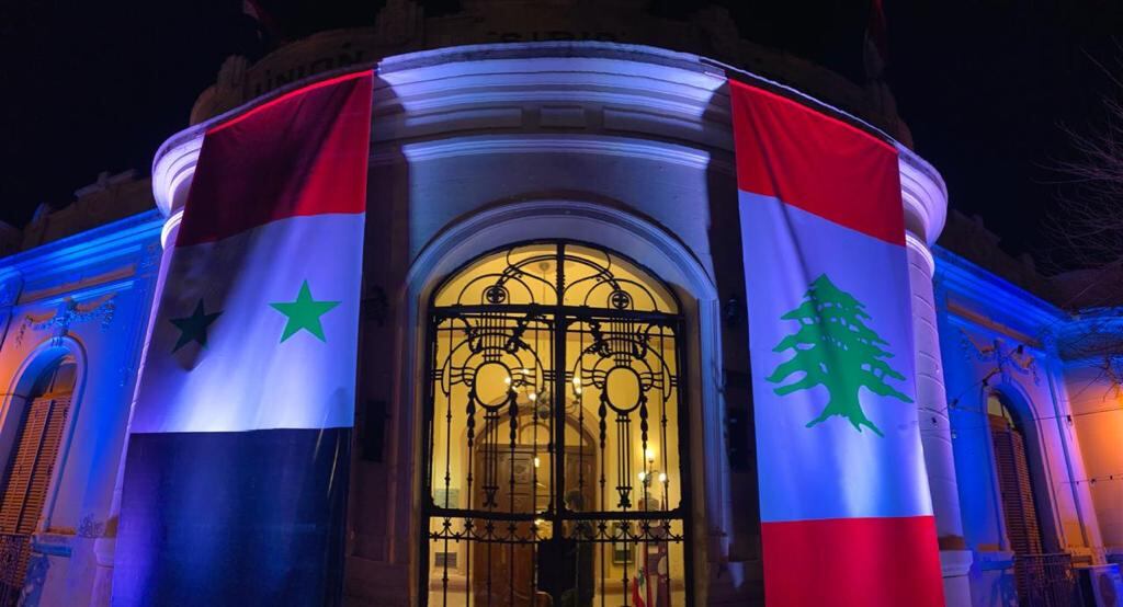 Entrada del club sirio-libanés de Salta. 
