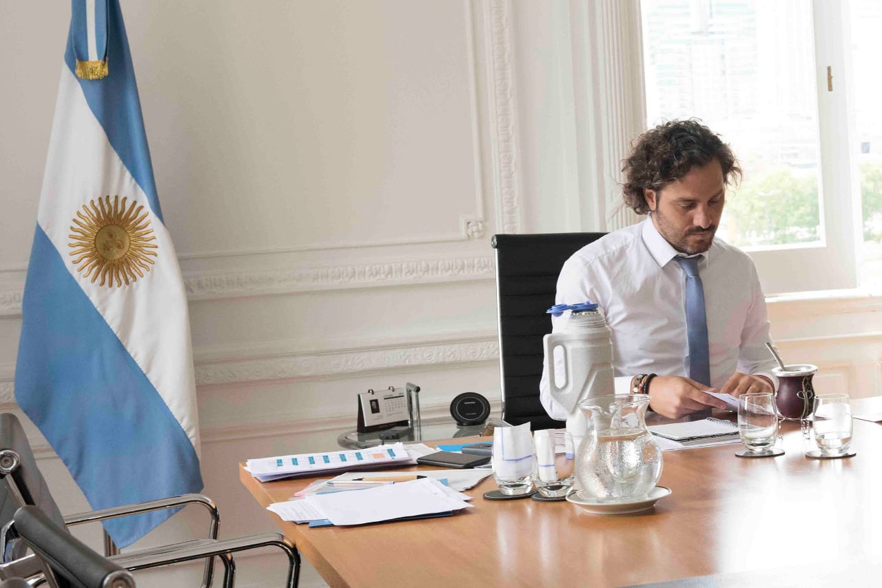 "Estamos extendiendo un segundo pago de IFE por el mes de mayo" Probablemente sea el mismo monto. Estamos evaluando la zona geográfica, porque hay provincias que ya retomaron su actividad", dijo el jefe de Gabinete,