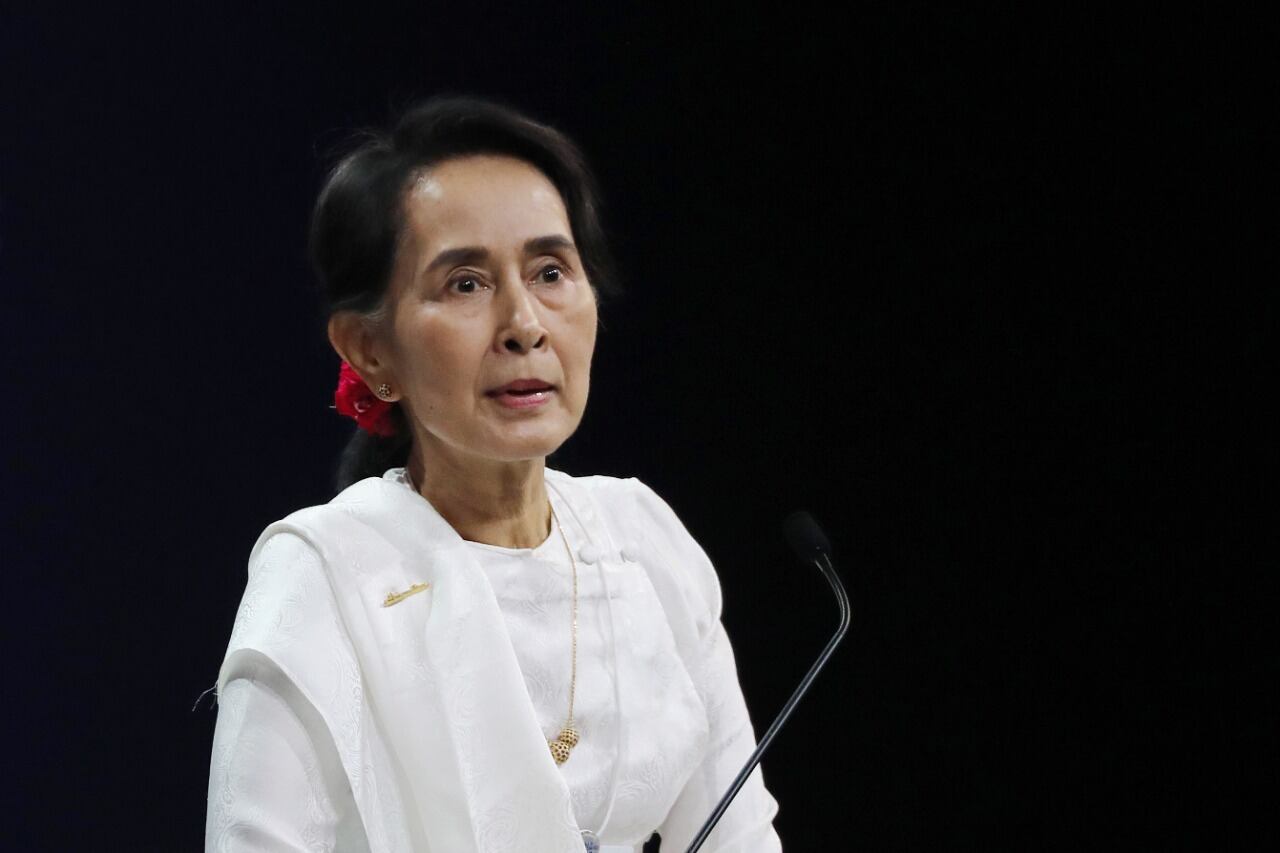 La junta militar de Myanmar condenó a la premio Nobel de la Paz. 
