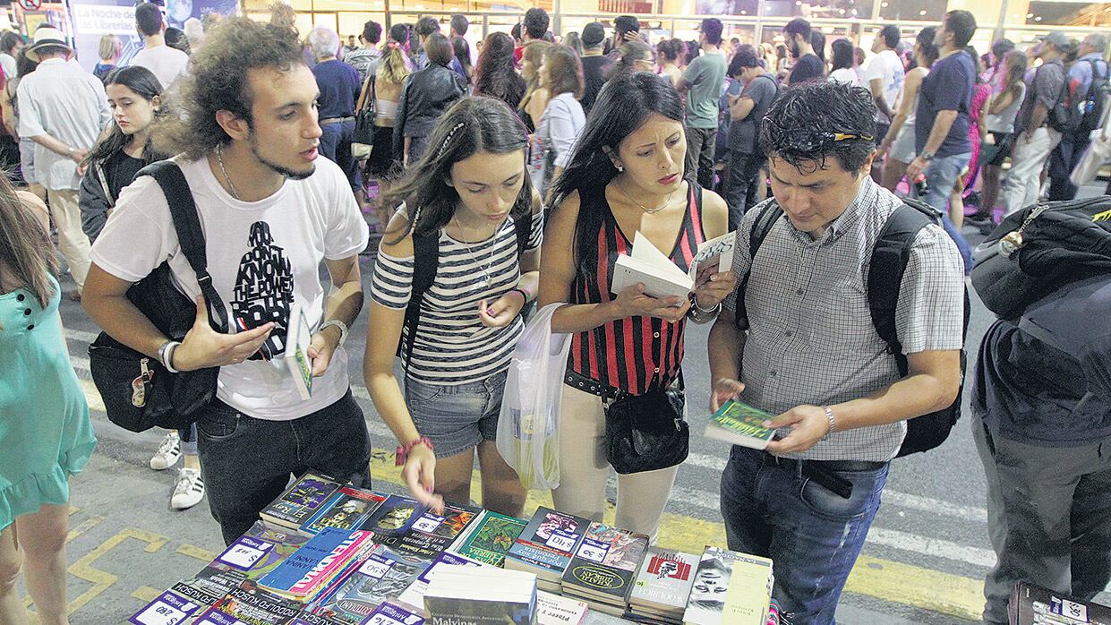 Pese a las ventas del sábado, los libreros otean en el horizonte un futuro más estrecho e incierto.