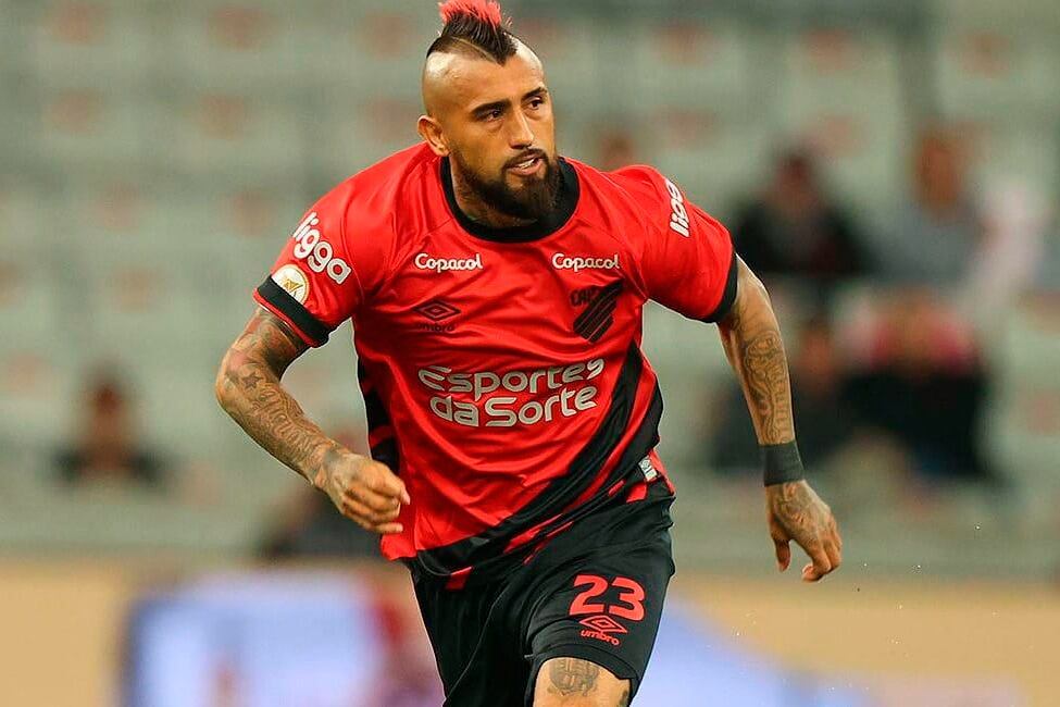 Arturo Vidal termina su contrato con el Paranaense en diciembre