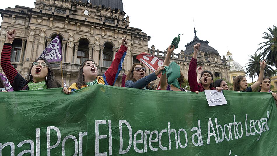 La intervención irregular de la fiscal Adriana Giannoni desató reclamos del movimiento feminista.