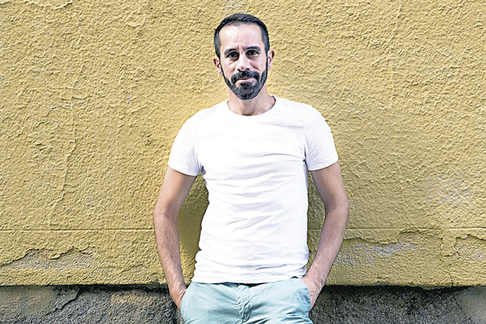 Abreu, responsable de una obra multipremiada en España. Hoy y mañana se puede ver en el C. C. 25 de Mayo.