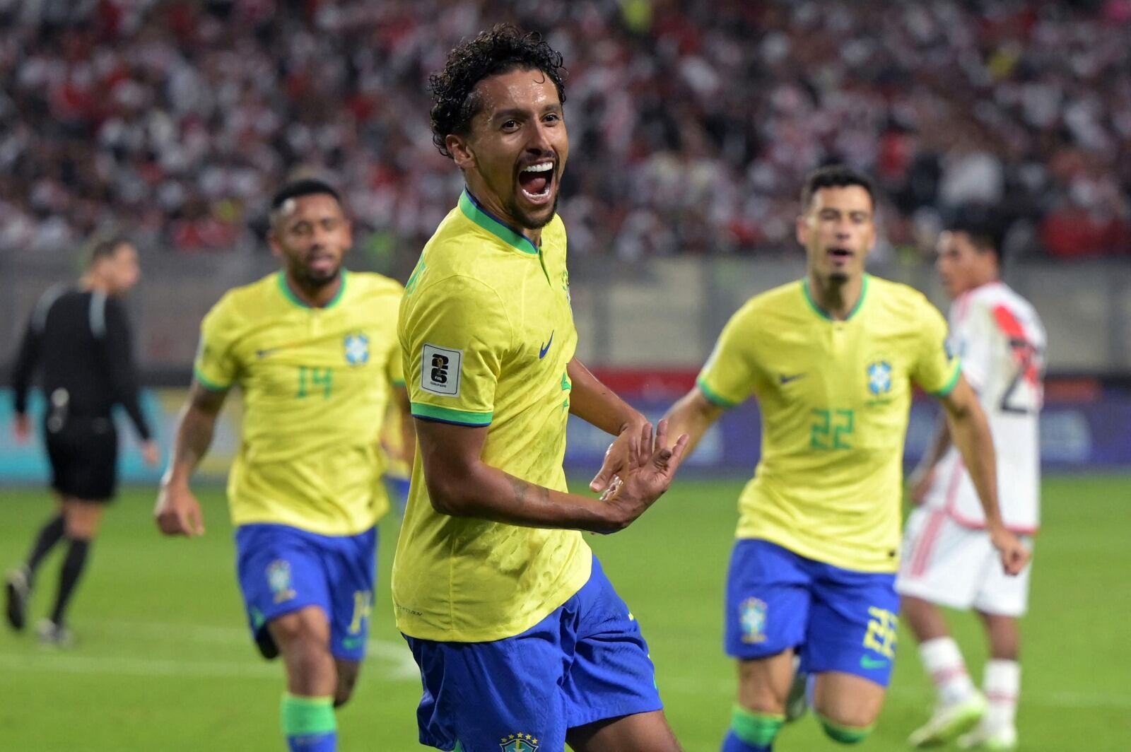 Marquinhos celebra el agónico gol para el triunfo brasileño