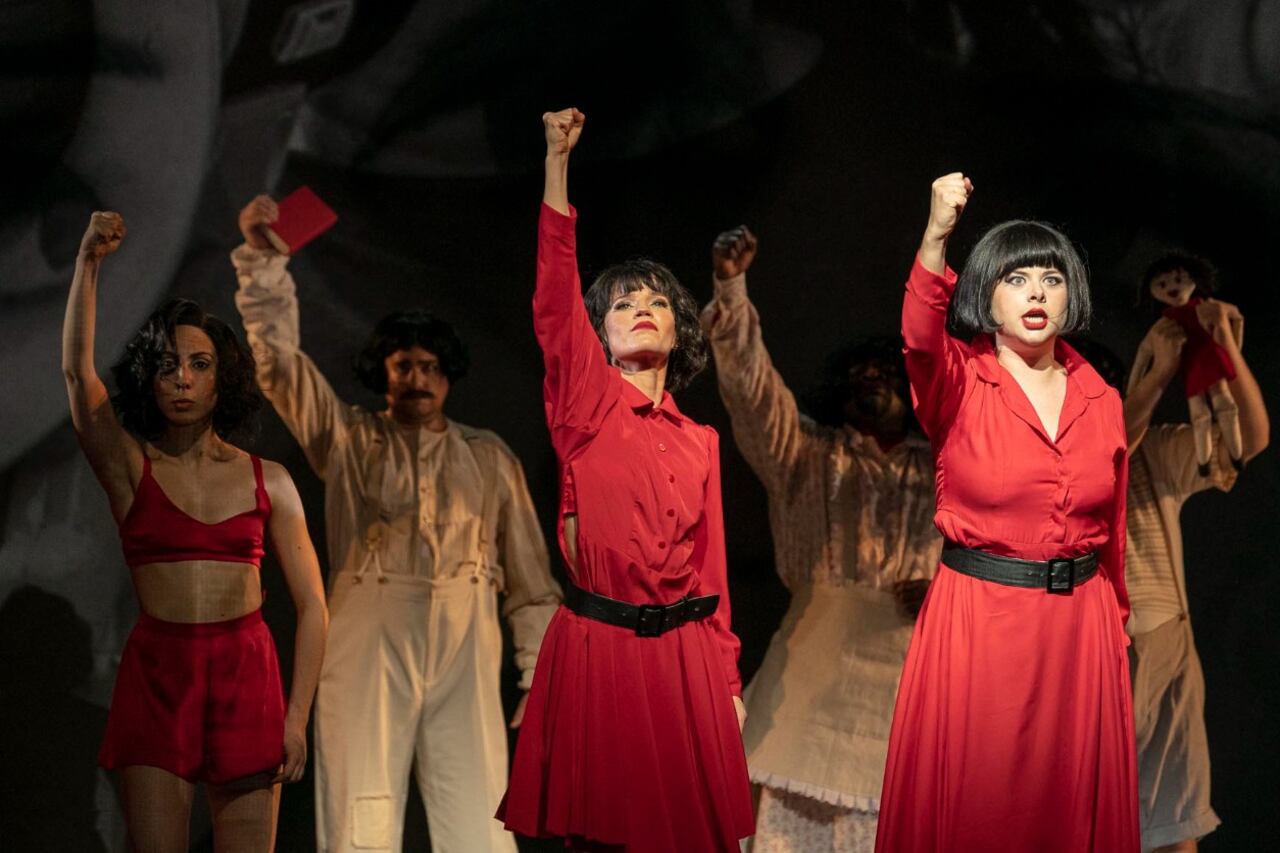 "Los siete pecados capitales" encierra una prédica contra la infamia del capitalismo.