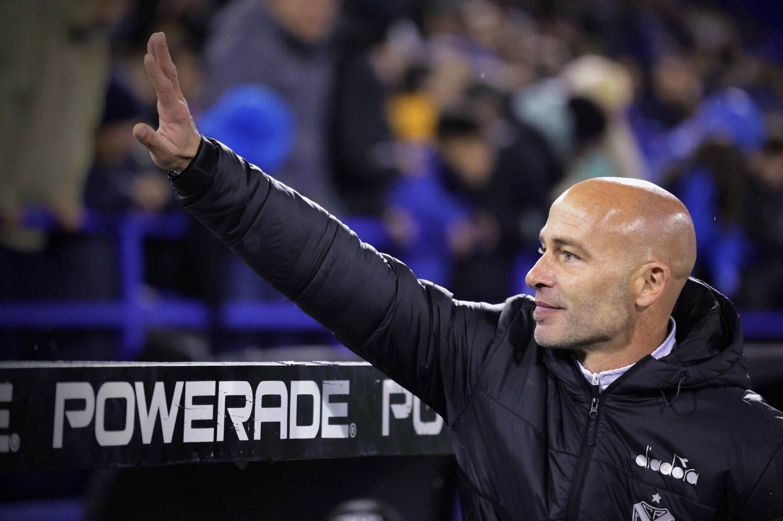 Méndez pudo salvar al equipo del descenso