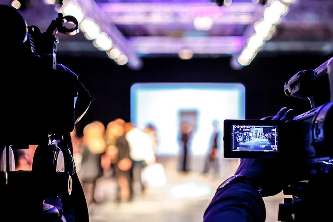 La televisión amplificó la voz de los grupos libertarios, con Javier Milei a la cabeza.