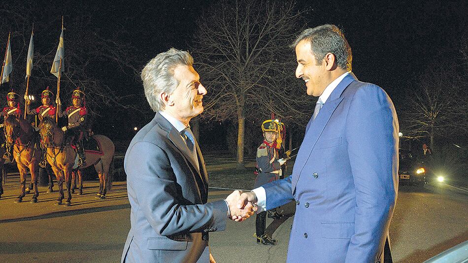 El presidente Mauricio Macri y el emir de Qatar, el sheik Abdullah bin Mohammed bin Saud Al Thani.