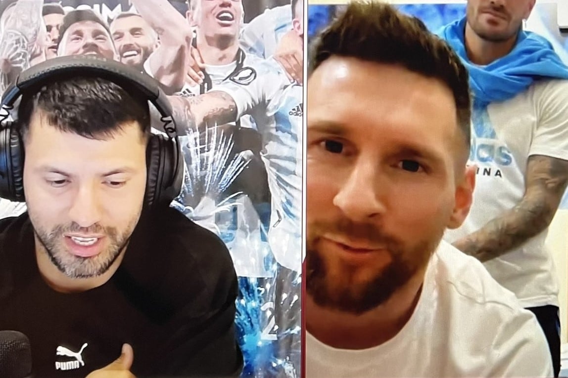 El Kun Agüero charló con Lionel Messi, el Papu Gómez, Leandro Paredes y Rodrigo De Paul por Twitch. Imagen: captura de pantalla.