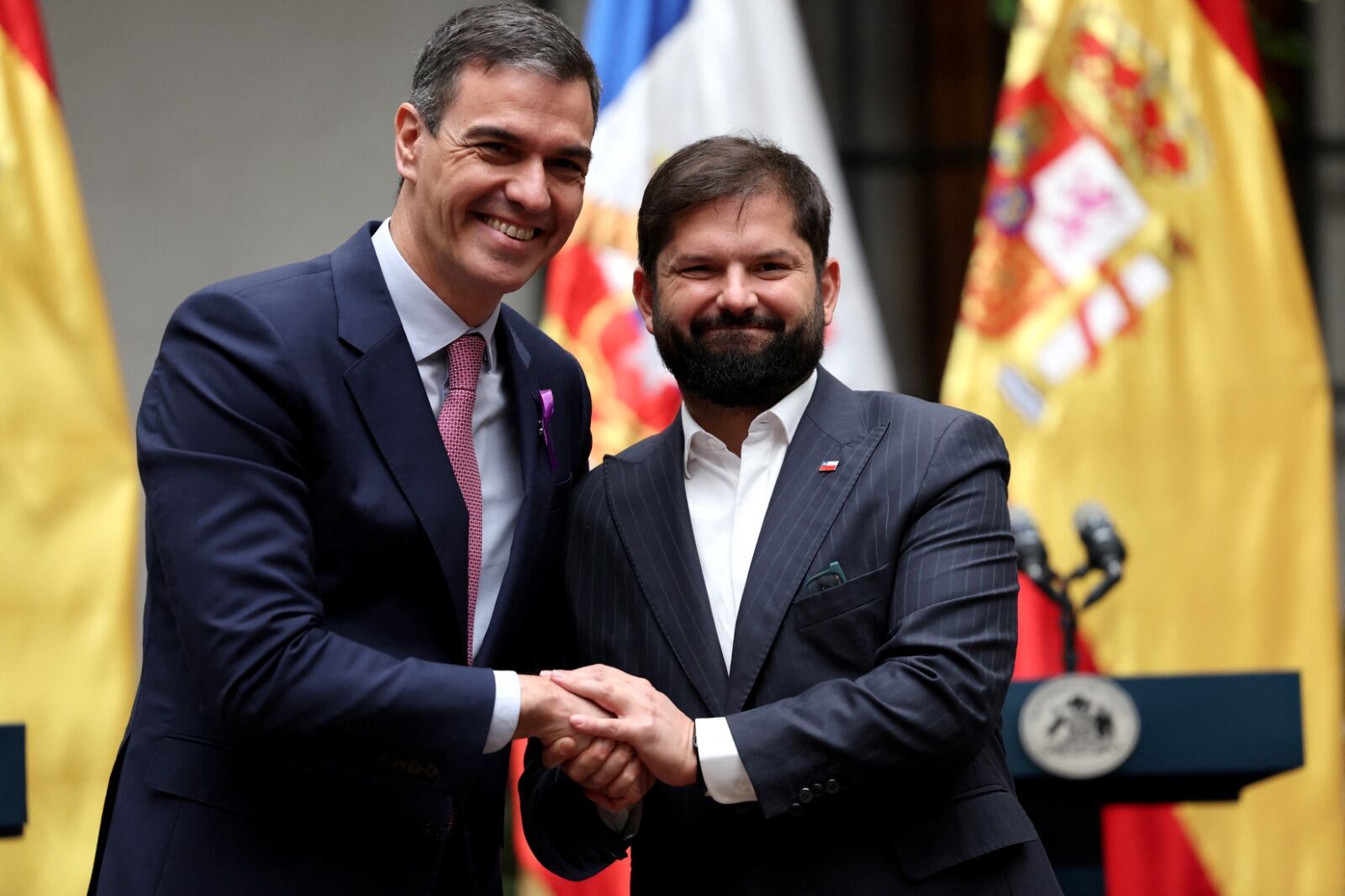Pedro Sánchez y Gabriel Boric reunidos en Santiago de Chile.