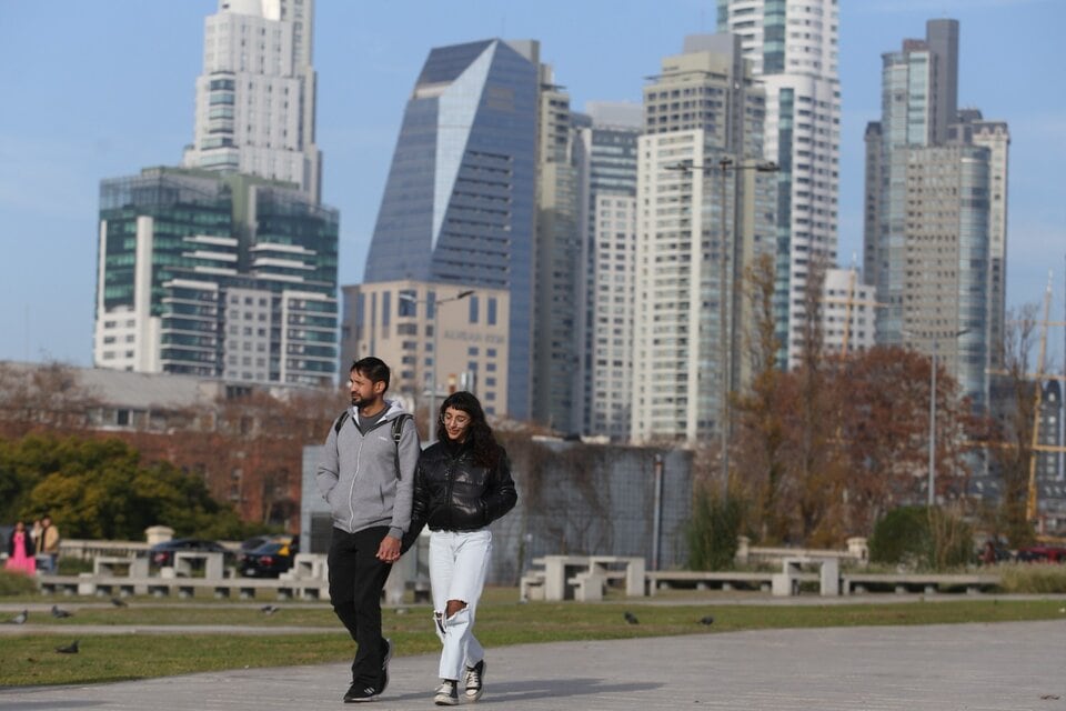 Se acerca el fin de semana largo de cuatro días por el feriado del Día del Respeto a la Diversidad Cultural