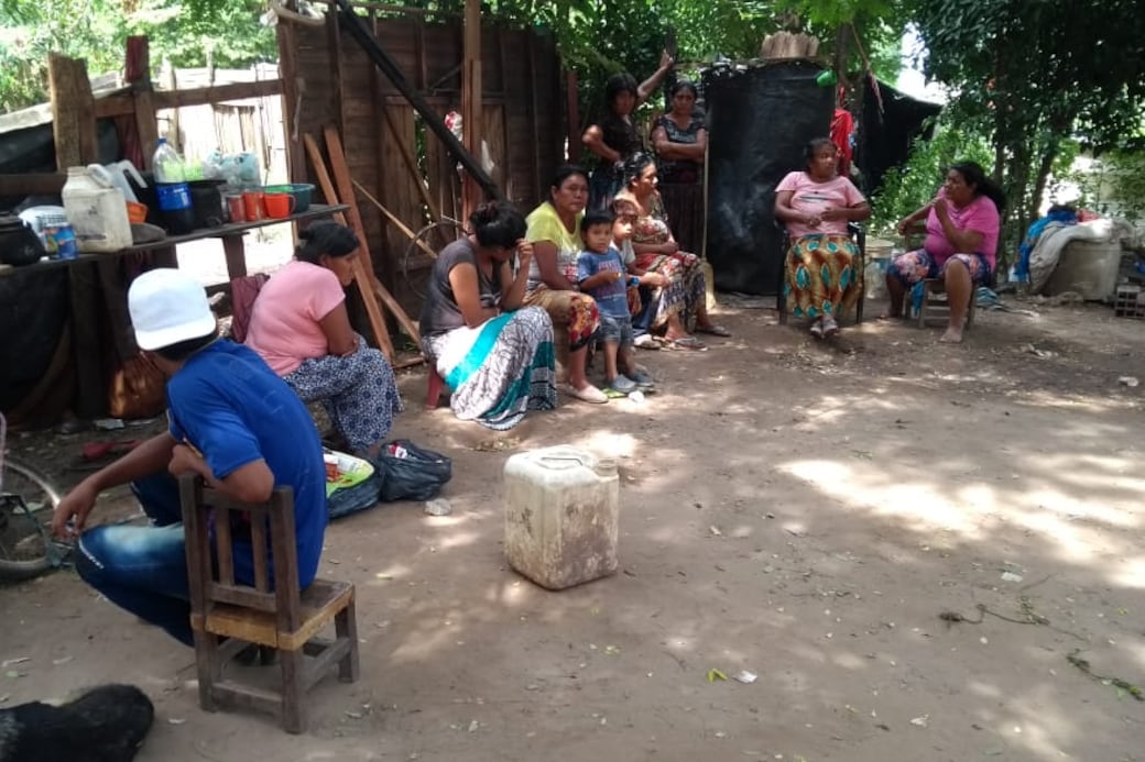 Miembros de la comunidad La Mora