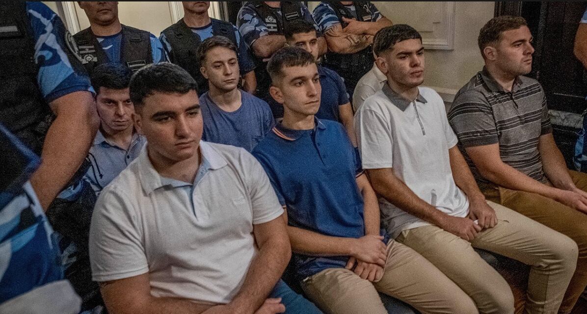 Máximo Thomsen, Ciro Pertossi, Enzo Comelli, Matías Benicelli, Blas Cinalli, Ayrton Viollaz, Lucas Pertossi y Luciano Pertossi,los ocho imputados por el crimen de Fernando Báez Sosa.