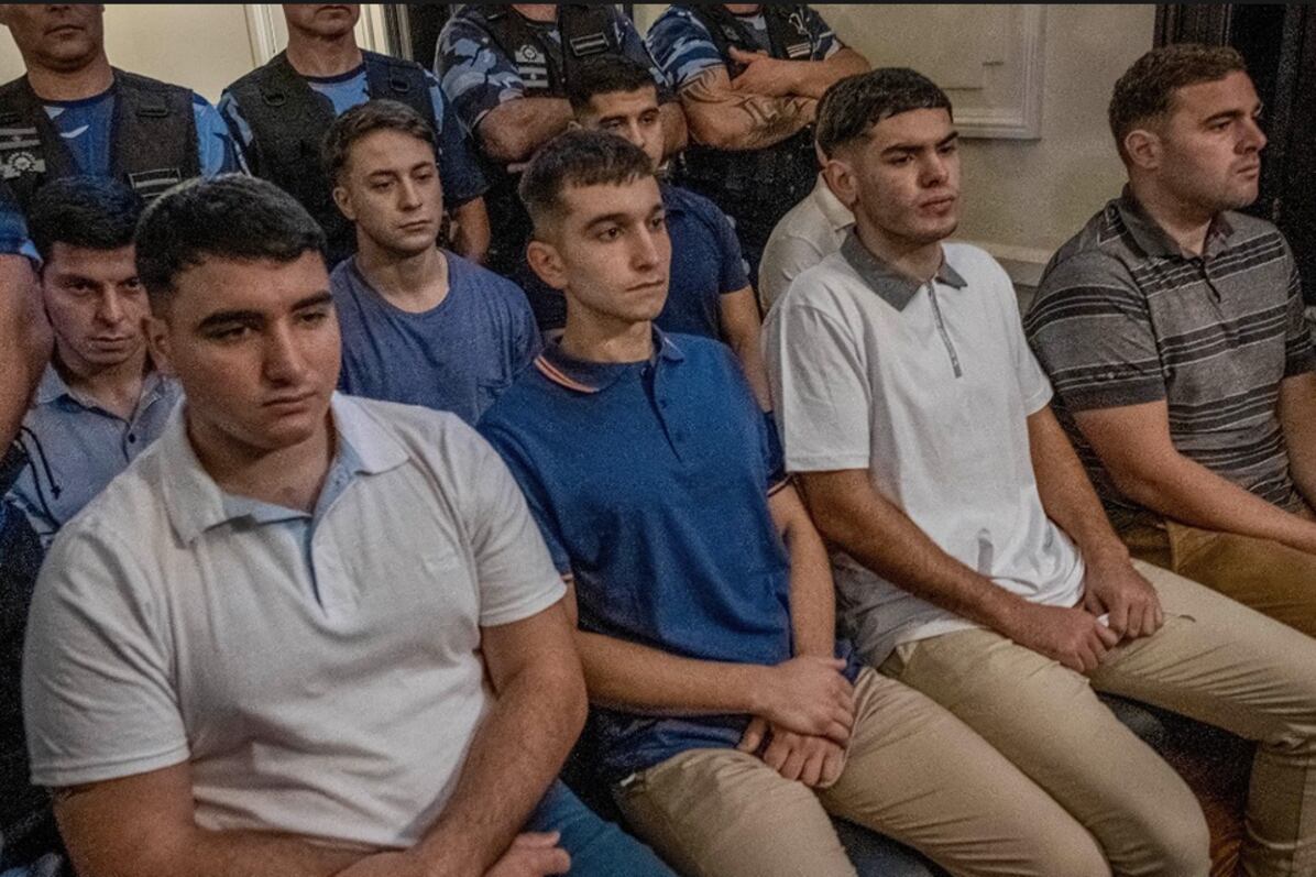 Máximo Thomsen, Ciro Pertossi, Enzo Comelli, Matías Benicelli, Blas Cinalli, Ayrton Viollaz, Lucas Pertossi y Luciano Pertossi,los ocho imputados por el crimen de Fernando Báez Sosa.