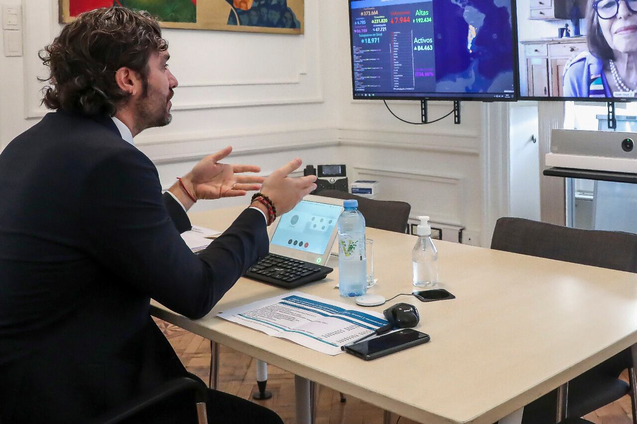 "Toda nuestra formación está ligada a la defensa de los derechos humanos", recordó el jefe de Gabinete, Santiago Cafiero.