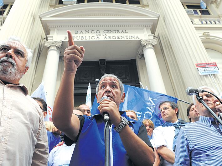 “Otra vez la banca extranjera impide el acuerdo”, se lamentó anoche Sergio Palazzo.