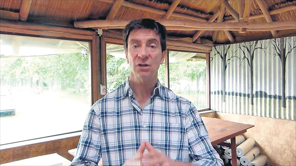 Martín Prieto se aleja de Greenpeace Andino tras 23 años como director ejecutivo.