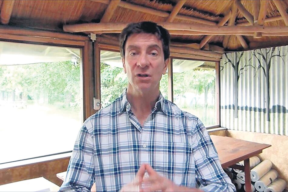 Martín Prieto se aleja de Greenpeace Andino tras 23 años como director ejecutivo.