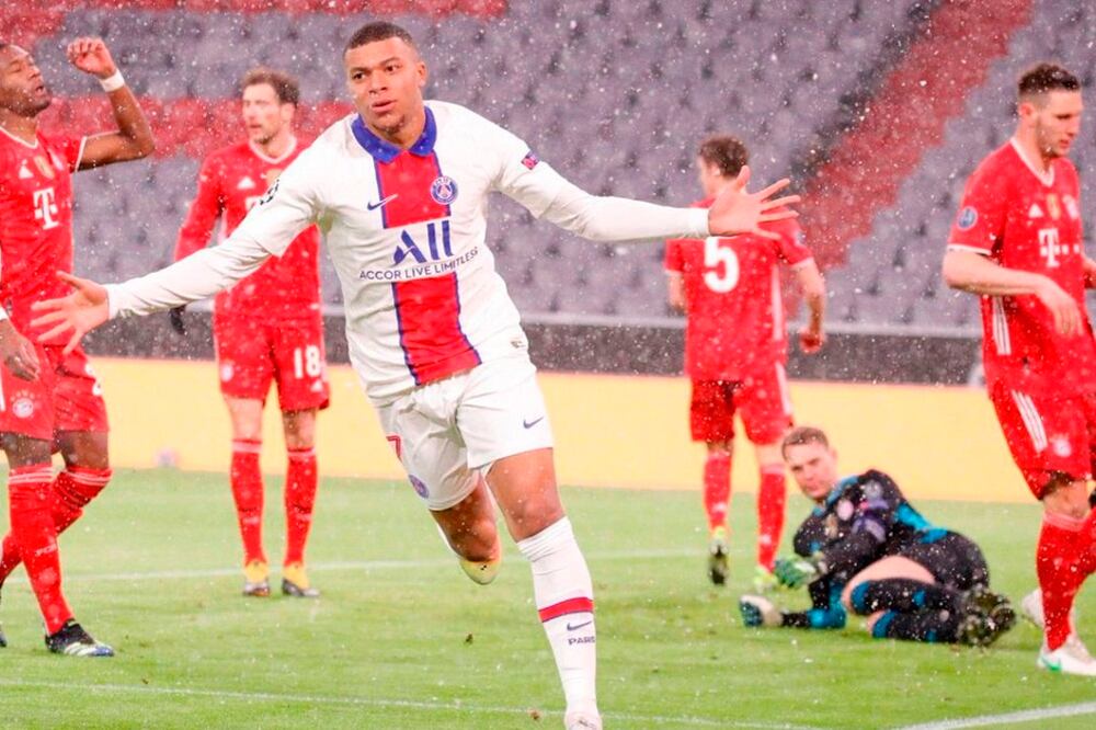 Mbappé fue una de las figuras en el partido de ida bajo la nieve de Múnich.