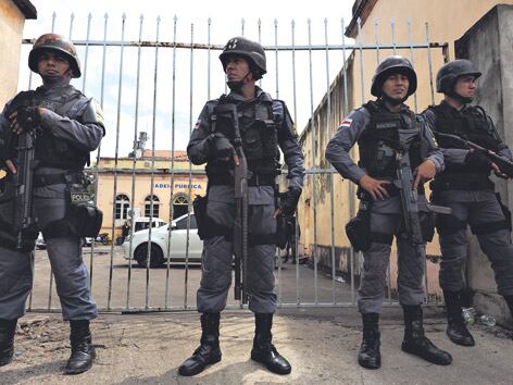 Cuatro presos fueron asesinados ayer en otra cárcel de Manaos, capital del estado de Amazonas.