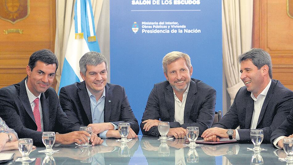 Juan Manuel Urtubey, Marcos Peña, Rogelio Frigerio y Sergio Uñac, con necesidades mutuas.