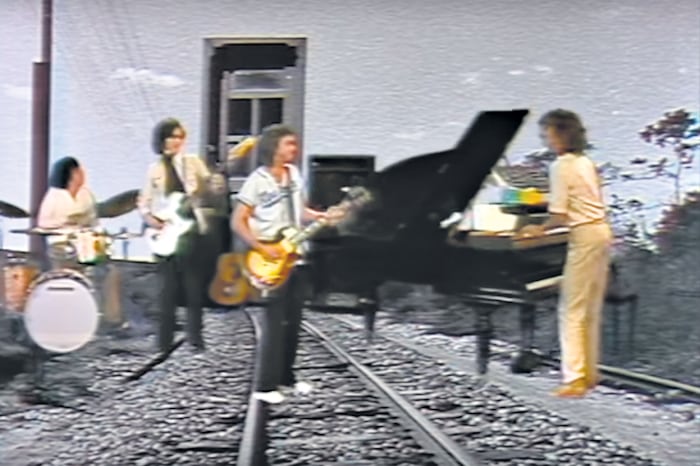 Los casetes fueron pasando de batea en batea durante décadas sin que se conociera su contenido.