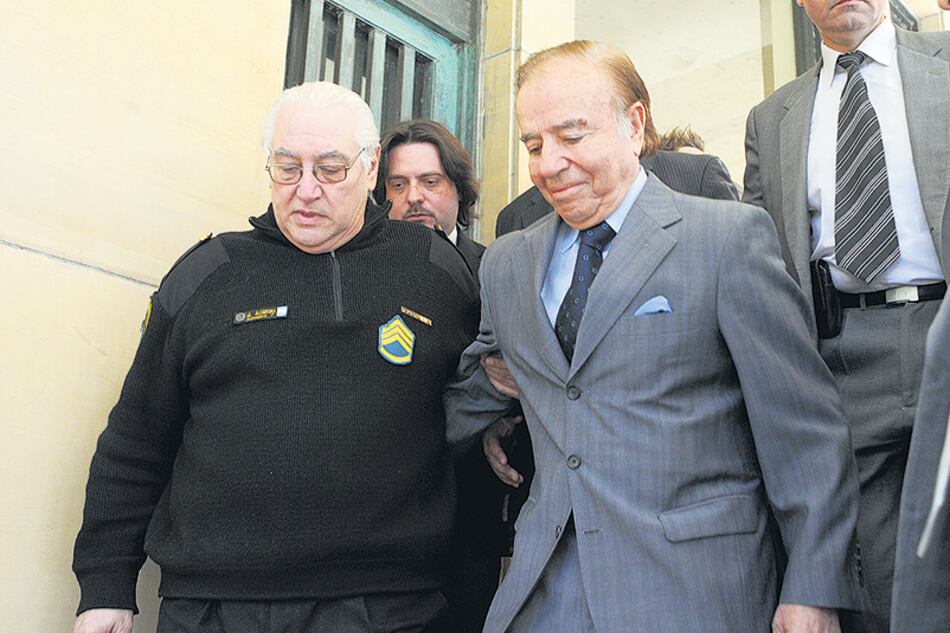 La querella acusó a Menem como “instigador” de los delitos de encubrimiento y abuso de autoridad.