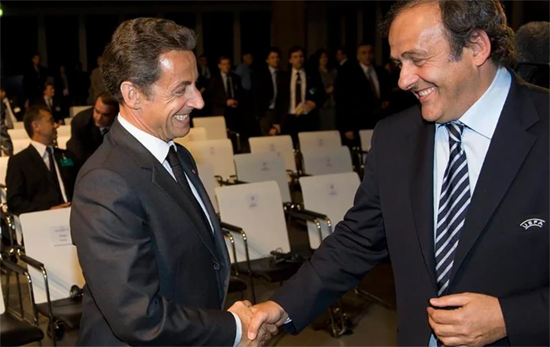 Sarkozy y Platini, protagonistas del bochorno.