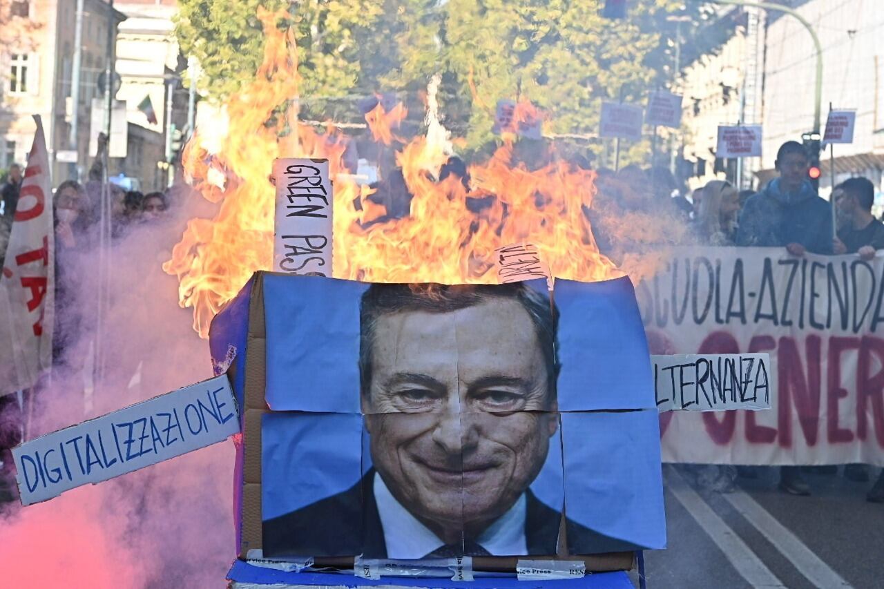 Las redadas se llevaron a cabo en 16 ciudades de todo el país.