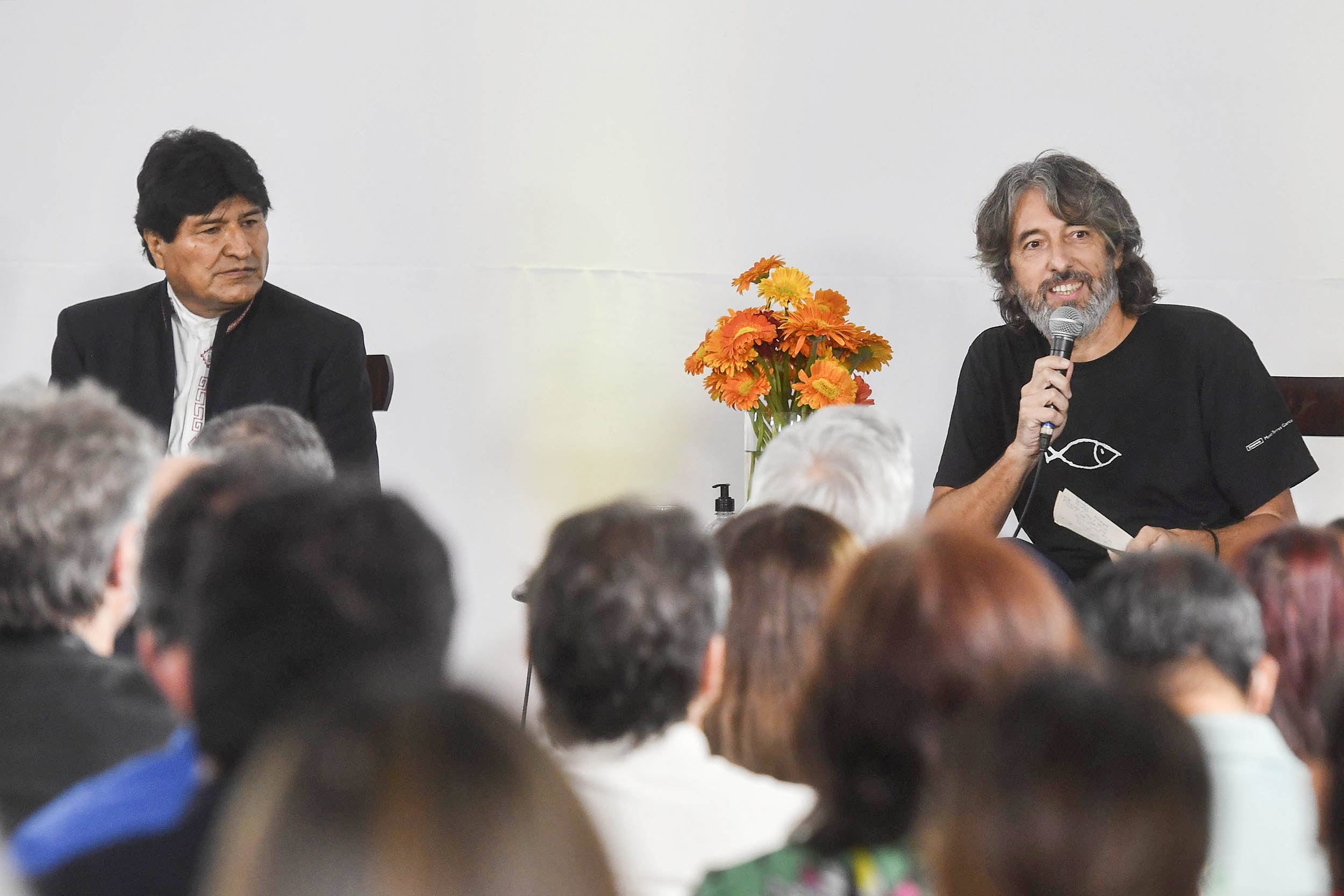 El consultor político y periodista Alfredo Serrano Mancilla, en diálogo con Evo Morales 