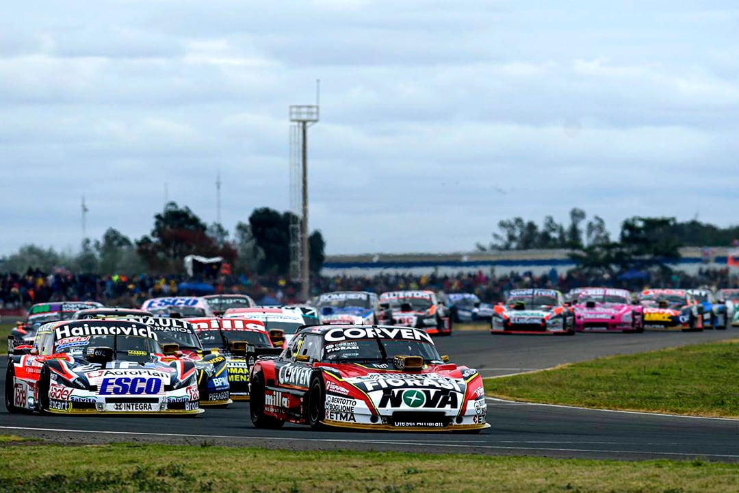 Urcera, pareja de la modelo Nicole Neumann, es el último campeón.