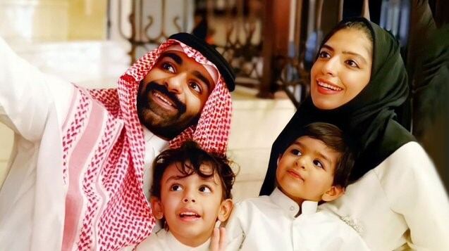 Al-Shehab, en la foto junto a su familia, fue encontrada culpable de "haber ayudado a aquellos que buscar alterar el orden público". (Foto: European Saudi Organisation for Human Rights)